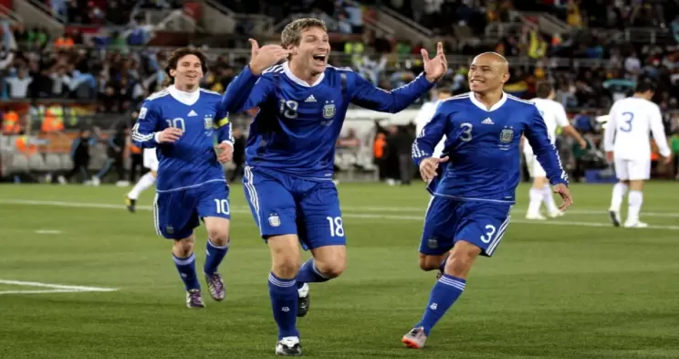 骑士VS老鹰直播_骑士VS老鹰免费观看体育直播赛事直播_骑士VS老鹰高清体育直播无插件-24直播